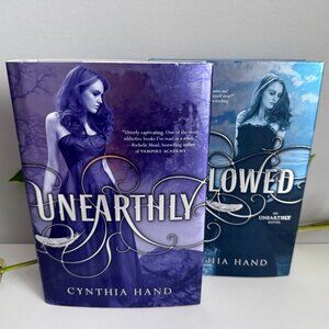 Unearthly series – 2-Book Set | Cynthia Hand | Great Condition